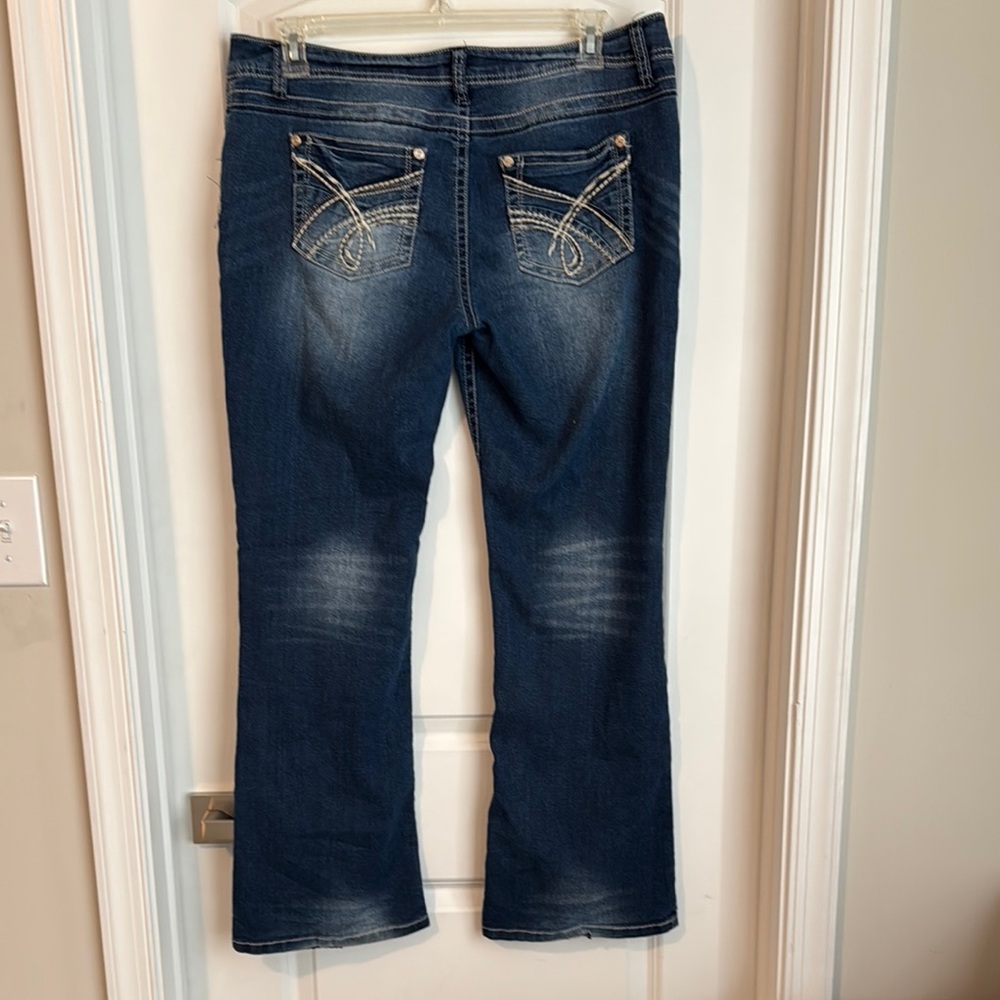Wallflower Blue High Rise Jeans - Picture 5 of 5